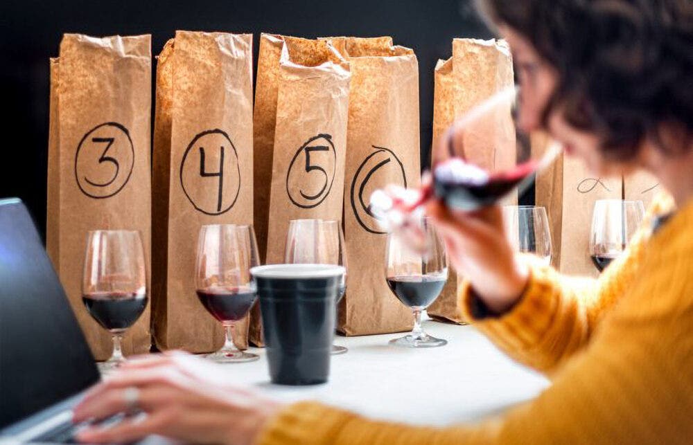 Blind tasting wines